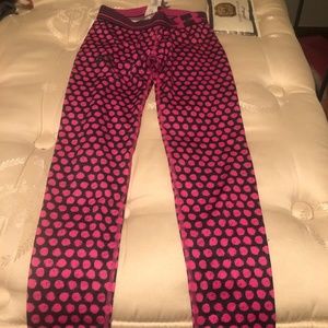 Under Armour Girls Black and Hot Pink Leggings; MD